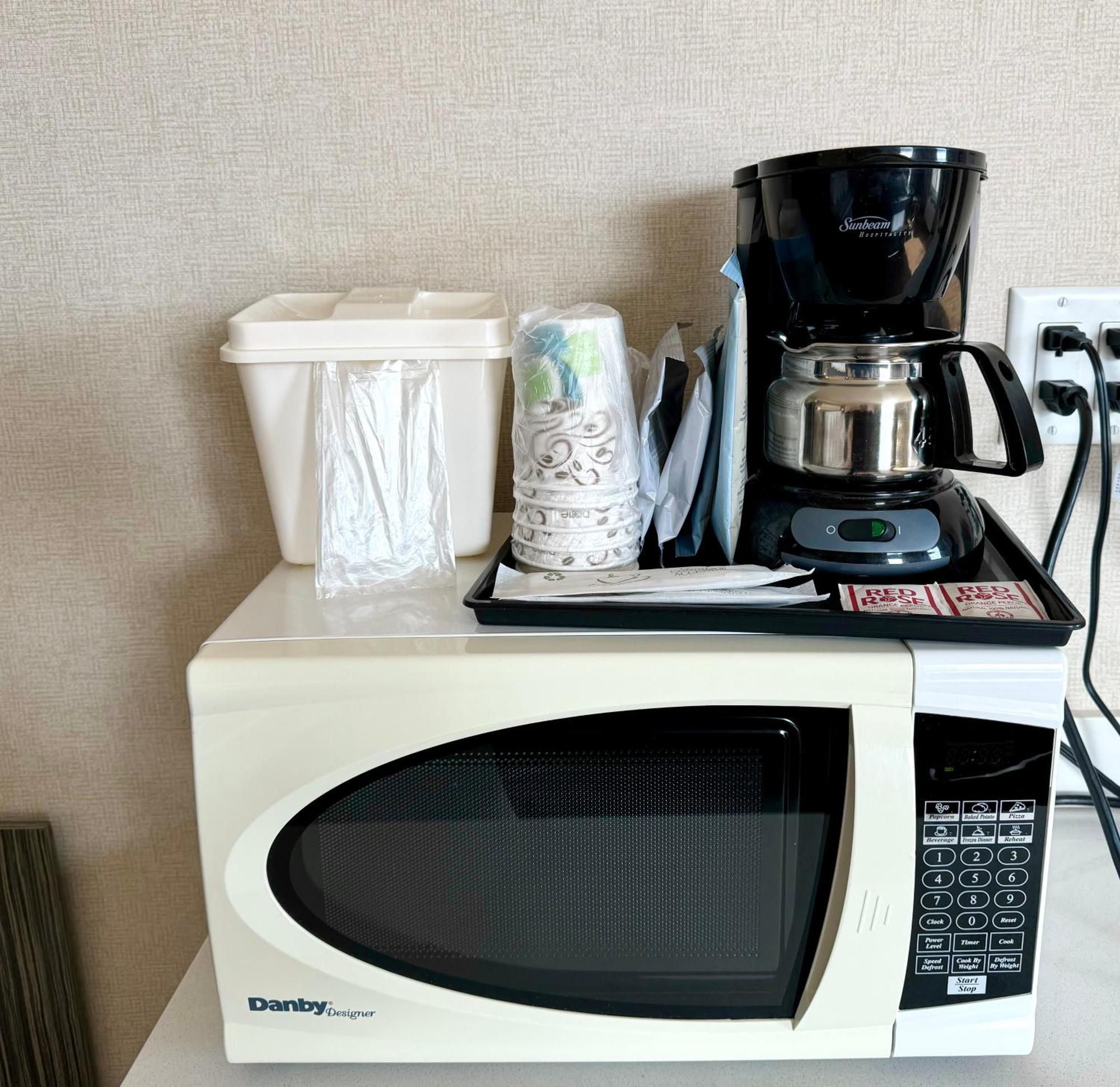 Southfort Inn フォート・サスカチワン 部屋 写真