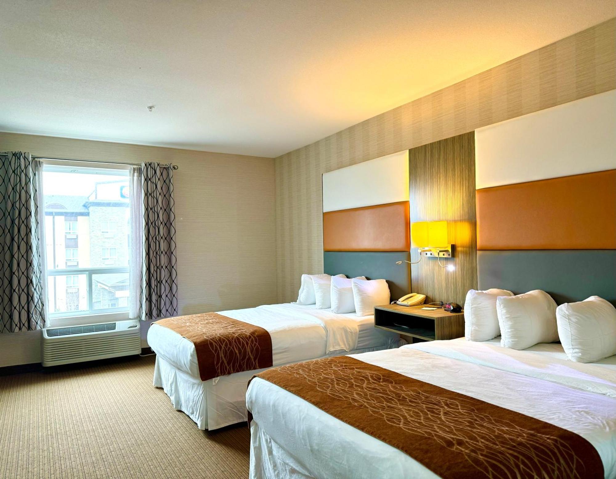 Southfort Inn フォート・サスカチワン 部屋 写真