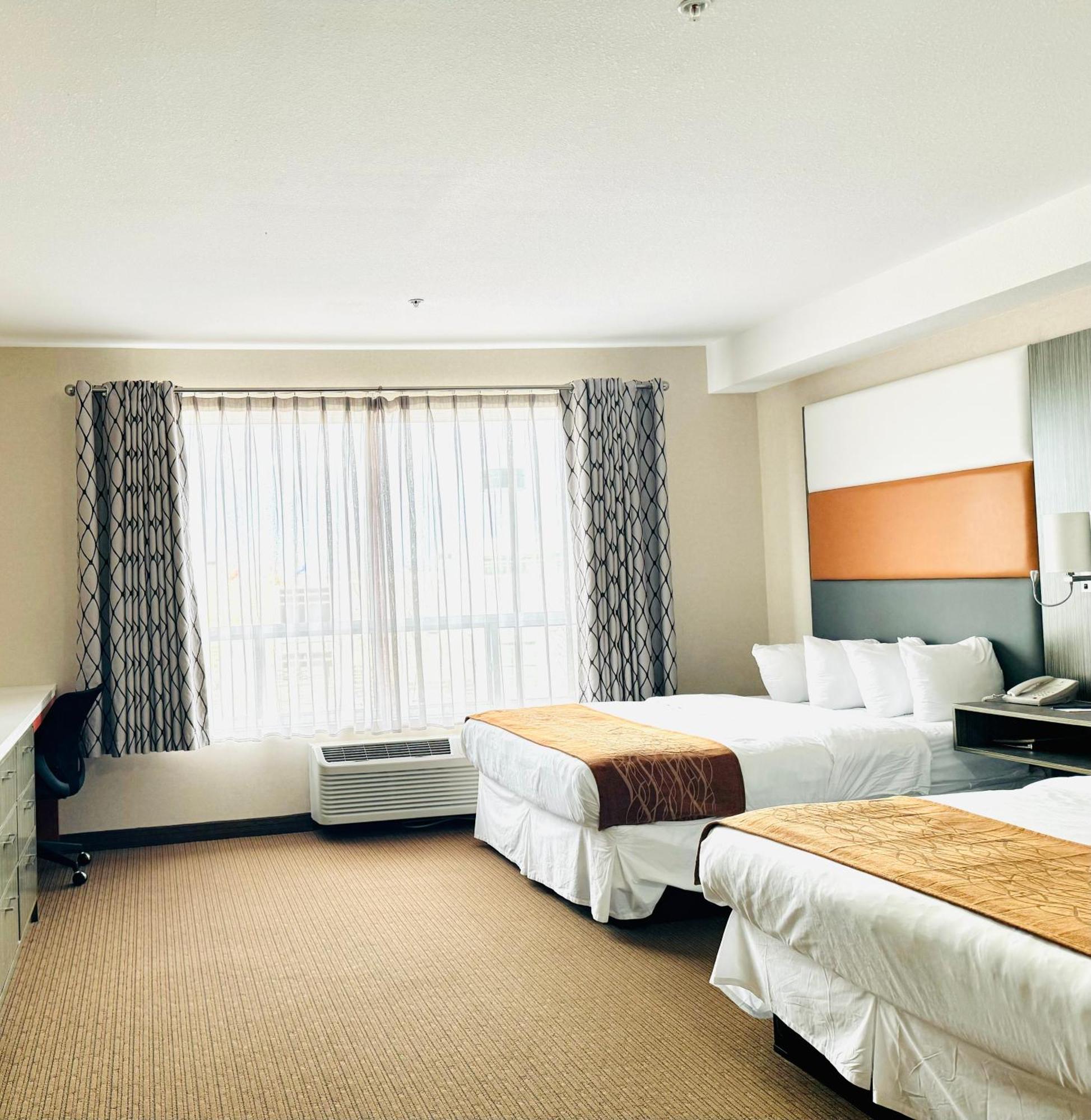 Southfort Inn フォート・サスカチワン 部屋 写真